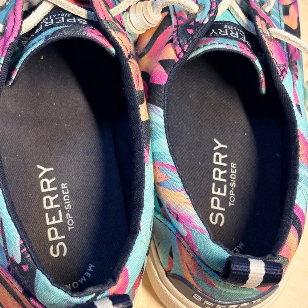 Sperry Crest Vibe Womens Tropical Floral Canvas Slip On Sneakers Preppy 7.5 Surf
